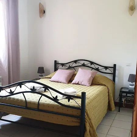T2 45 M2 Climatise Proche Holiday home