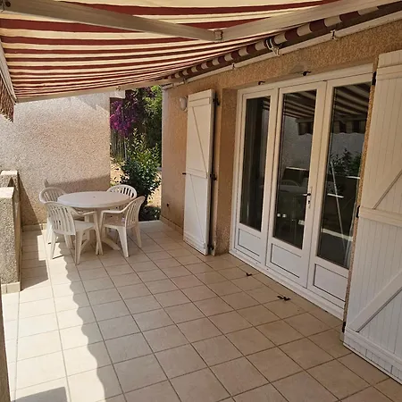 T2 45 M2 Climatise Proche Holiday home